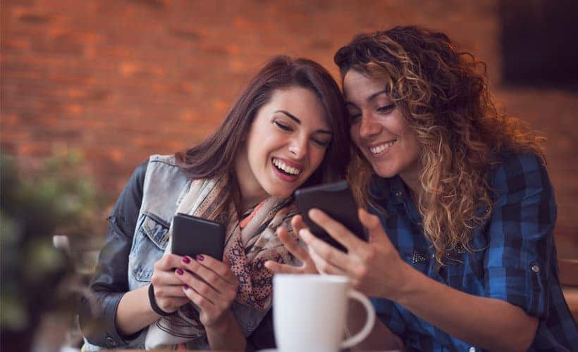 Sharing the Love: Inspiring Infertility Voices We Think You’ll Enjoy